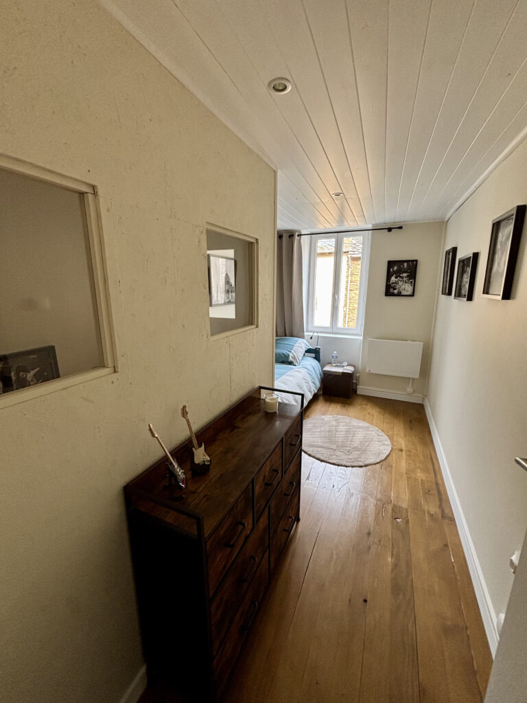 gîte avec piscine éclairée, terrain de pétanque, espace loisirs en Aveyron – Aux 12 instants